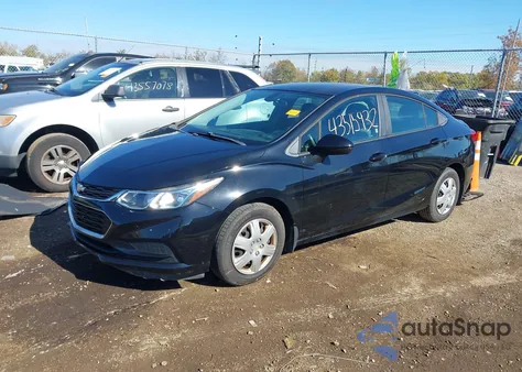 2018 Chevrolet Cruze Ls Auto z USA, uszkodzony, nr VIN 1G1BC5SM8J7228357